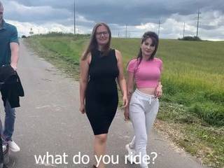 Реальный секс втроем
