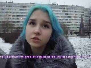 Порно видео кончил в красотку